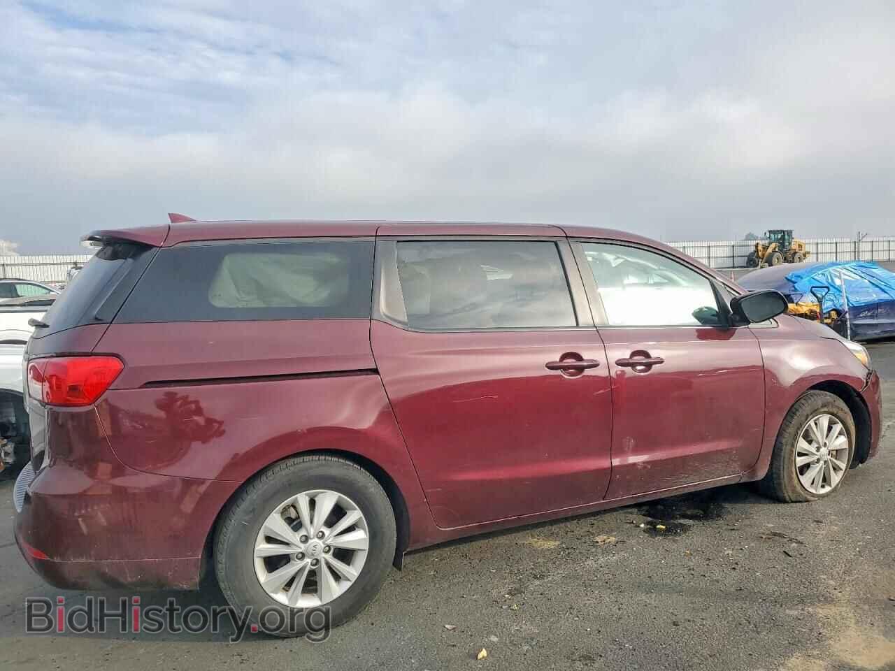 2017 KIA All Models - VIN: KNDMB5C18H6226583 - Фото 3