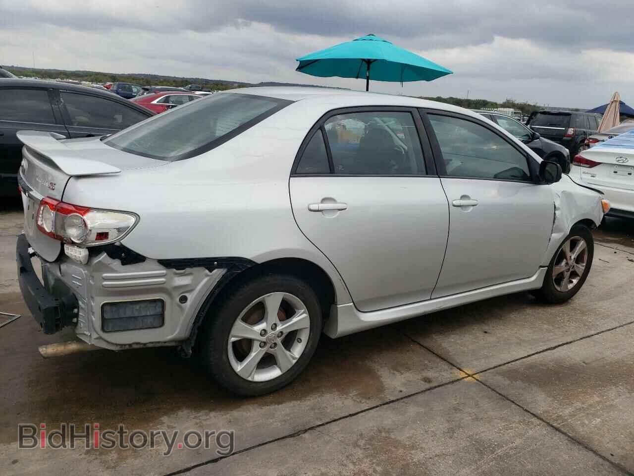2011 TOYOTA COROLLA - VIN: 2T1BU4EE4BC646028 - Фото 3