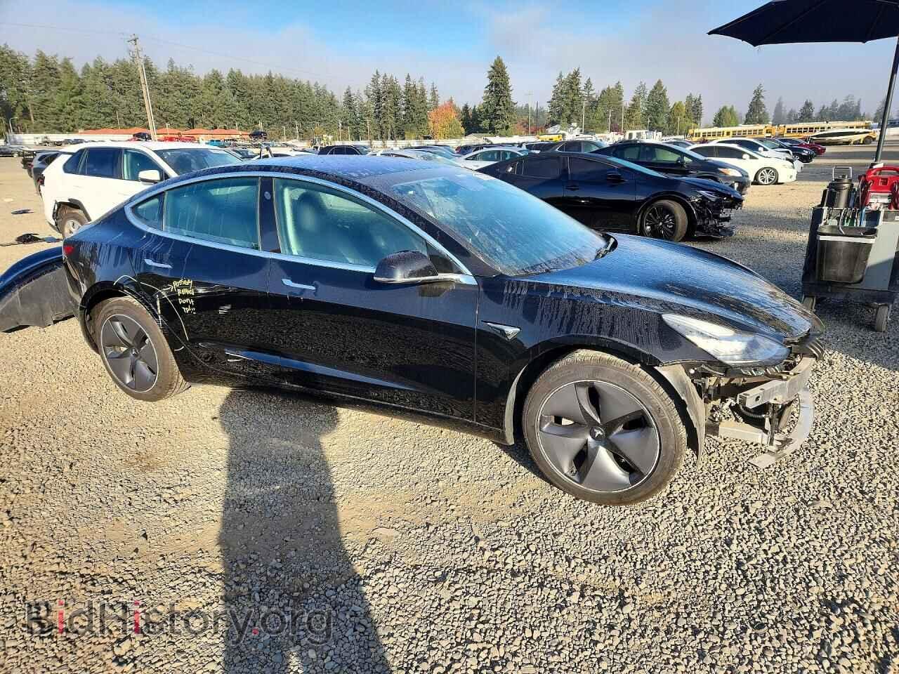 2019 Tesla MODEL 3 (VIN 5YJ3E1EA1KF297094) — фото 4 из 15