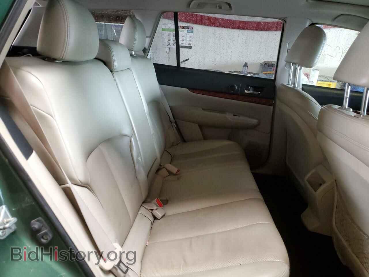2010 SUBARU OUTBACK - VIN: 4S4BRBKC8A3336587 - Photo 11