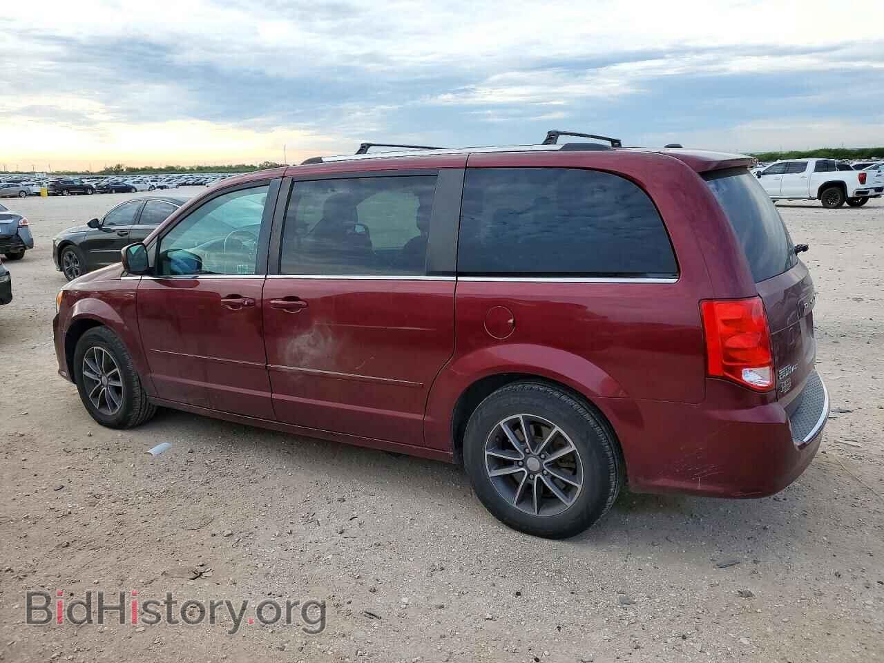 2017 DODGE CARAVAN - VIN: 2C4RDGCG8HR867712 - Фото 2