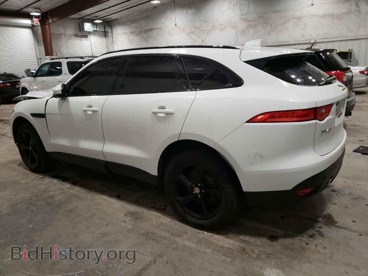 2017 JAGUAR F-PACE - VIN: SADCJ2BVXHA495249 - Photo 2