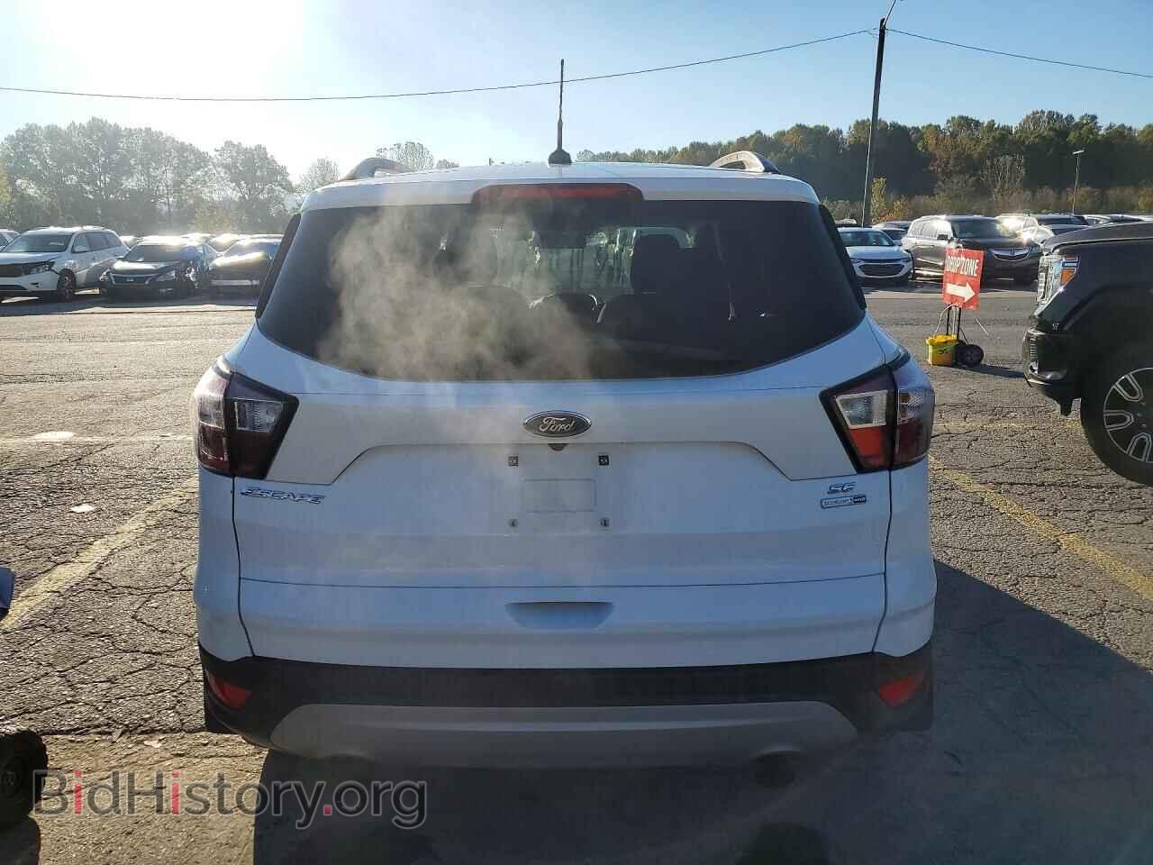 2018 Ford ESCAPE (VIN 1FMCU9GDXJUC95077) — фото 6 из 13