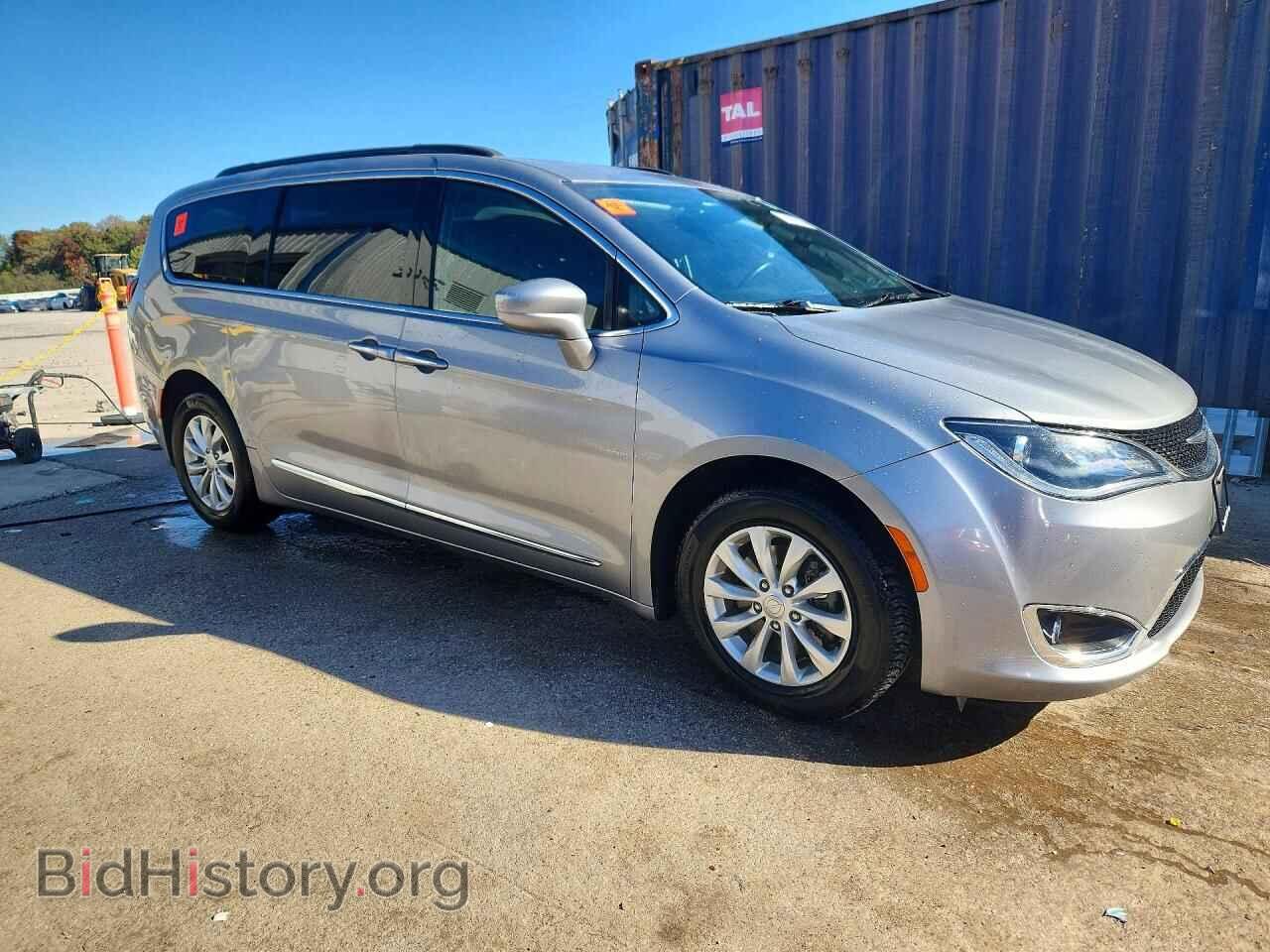 2017 CHRYSLER PACIFICA - VIN: 2C4RC1BG0HR526578 - Фото 4