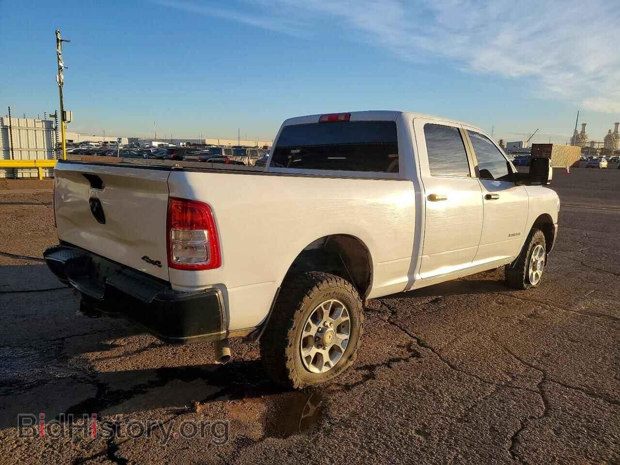 2024 RAM 2500 - VIN: 3C6UR5DJ7RG323534 - Фото 3