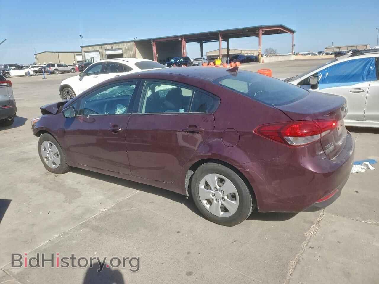 2017 KIA FORTE - VIN: 3KPFK4A71HE142478 - Фото 2