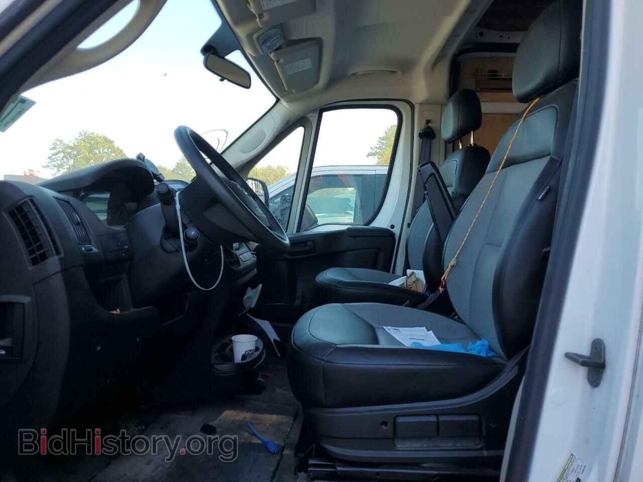 2019 RAM All Models - VIN: 3C6TRVDG4KE552755 - Photo 7