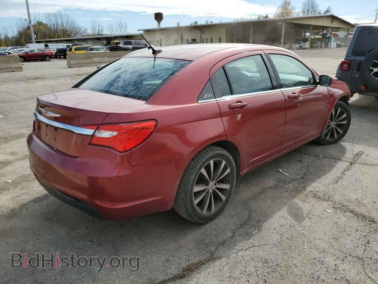 2011 CHRYSLER 200 - VIN: 1C3BC8FG7BN567335 - Фото 3