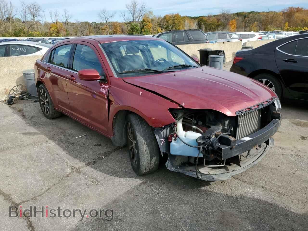 2011 CHRYSLER 200 - VIN: 1C3BC8FG7BN567335 - Фото 4
