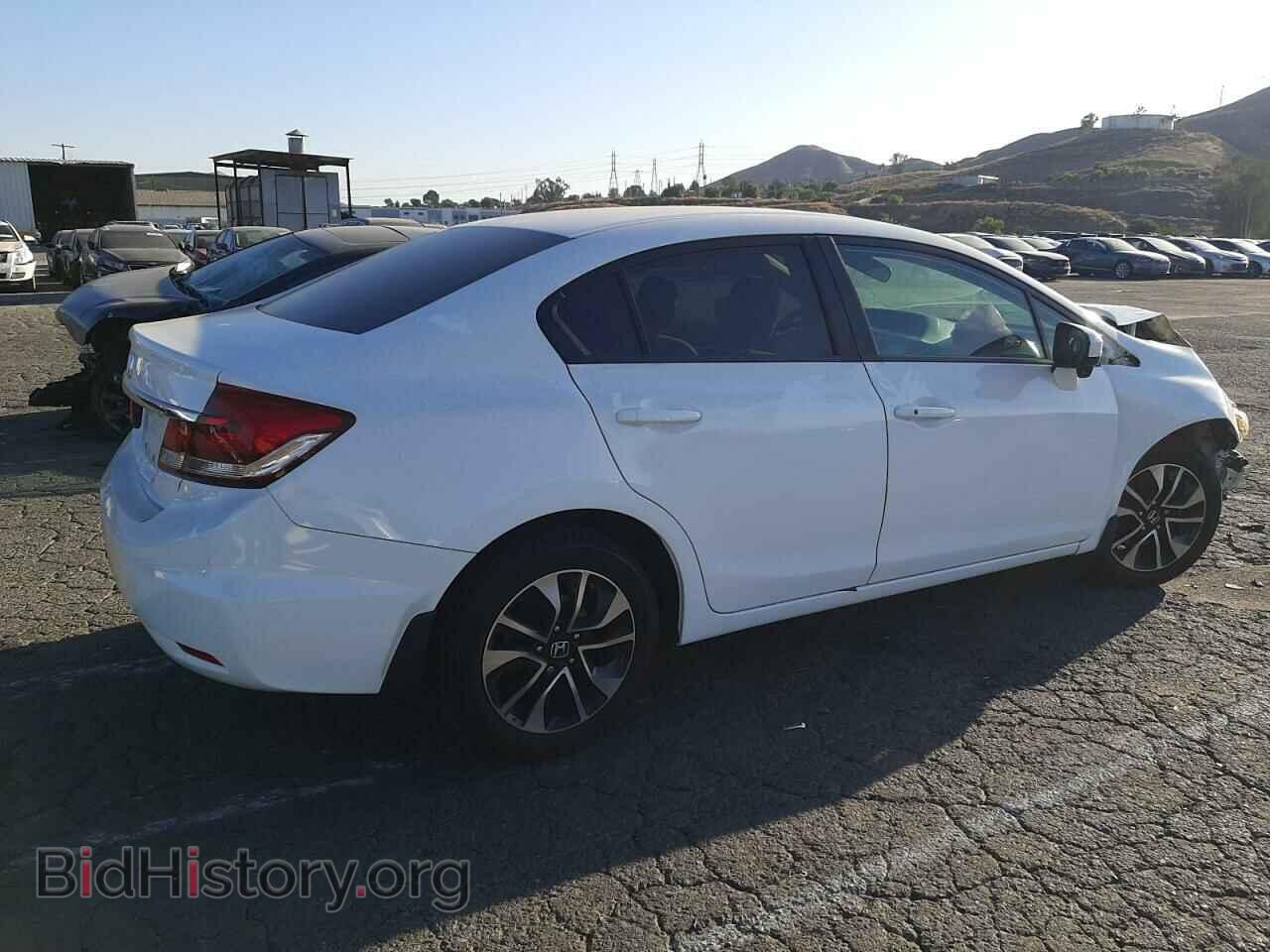 2015 HONDA CIVIC - VIN: 19XFB2F82FE235190 - Фото 3