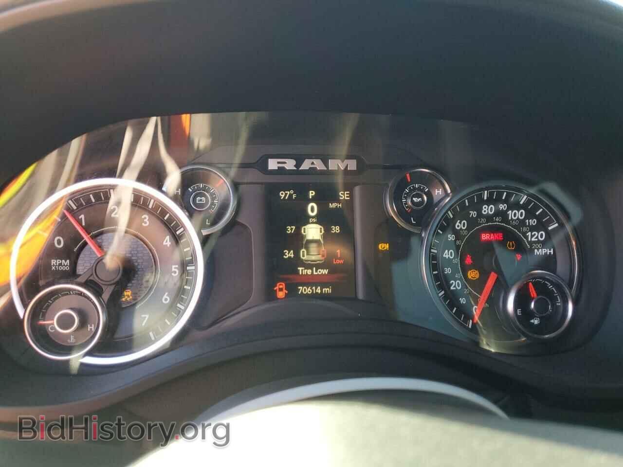 2019 RAM 1500 - VIN: 1C6SRFFT7KN762368 - Фото 9