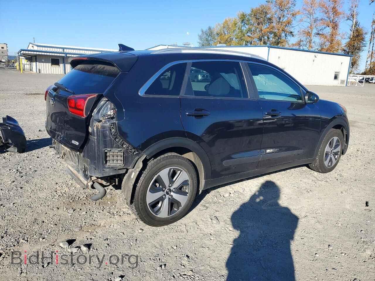 2018 Kia NIRO (VIN KNDCM3LD2J5210976) — фото 3 из 13