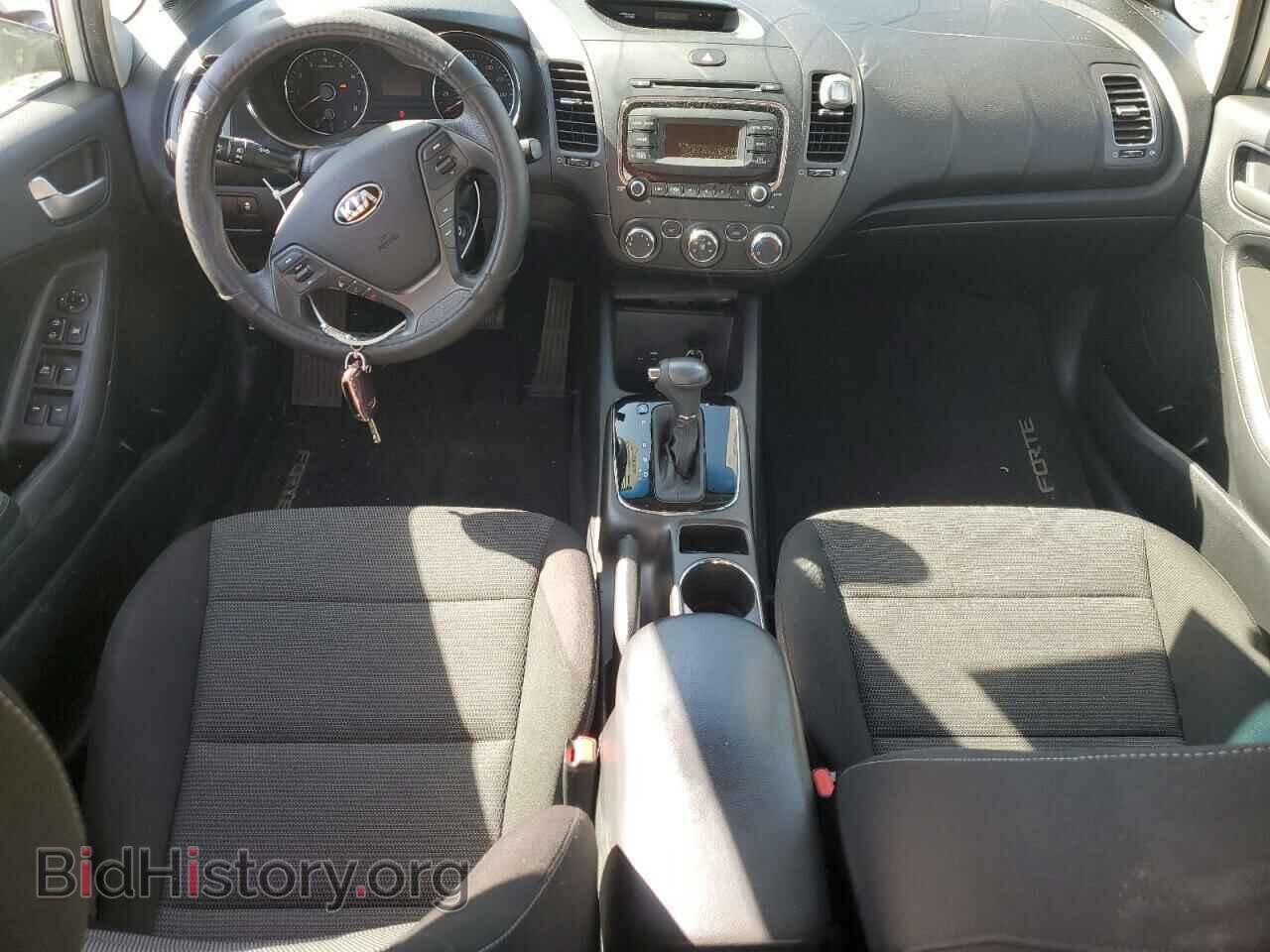 2017 KIA FORTE - VIN: 3KPFK4A71HE107827 - Фото 8