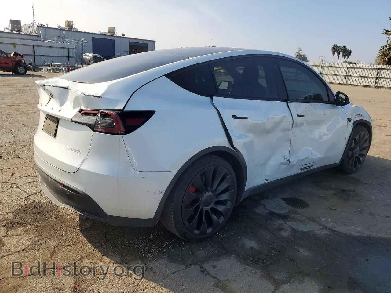 2022 TESLA MODEL Y - VIN: 7SAYGDEFXNF568576 - Фото 3