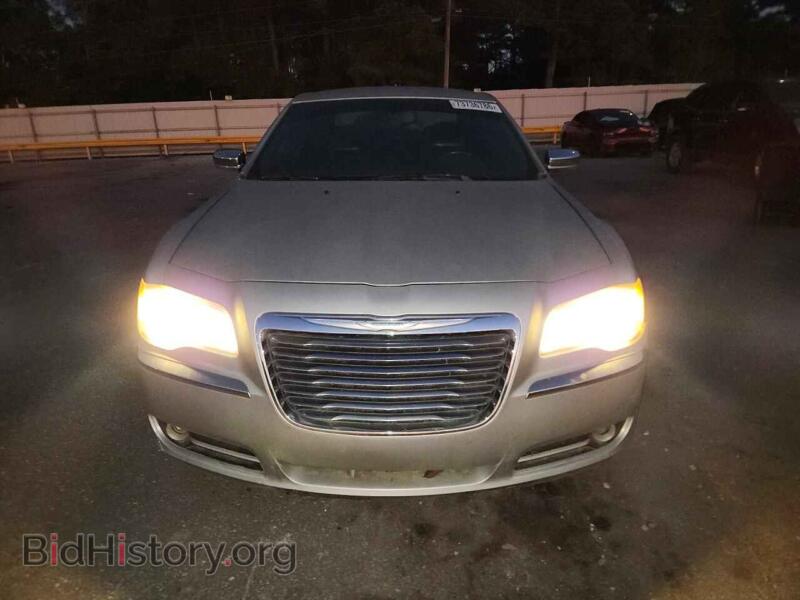 2012 Chrysler 300 (VIN 2C3CCACG0CH224263) — фото 5 из 12