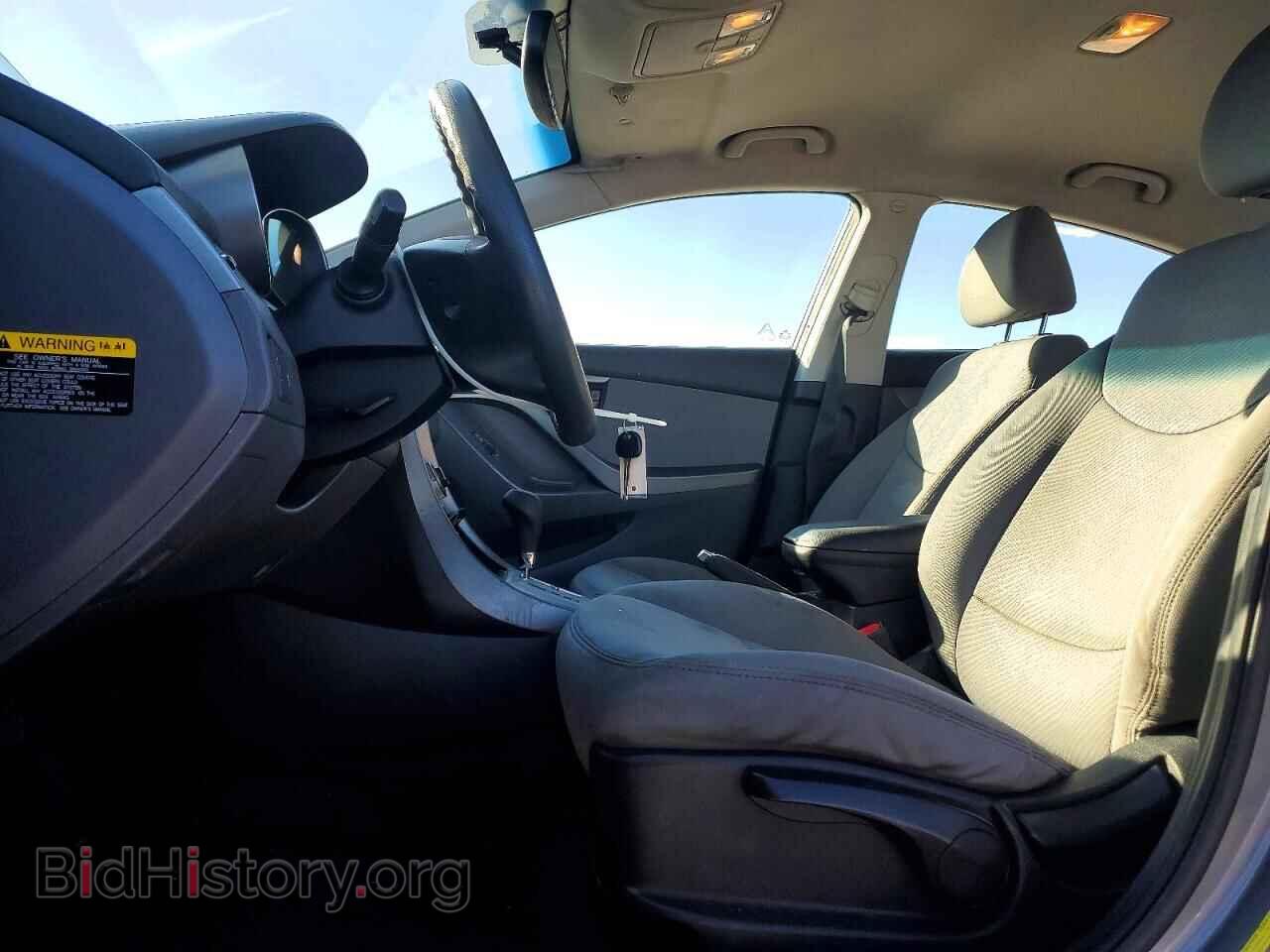 2017 HYUNDAI ELANTRA - VIN: 5NPDH4AEXCH118575 - Фото 7