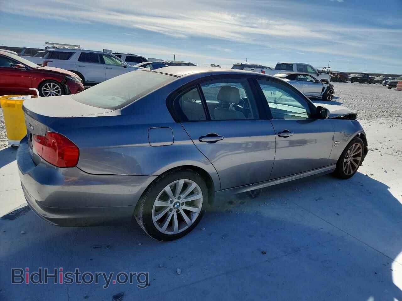 2011 BMW 3 SERIES - VIN: WBAPK7C55BA464047 - Фото 3