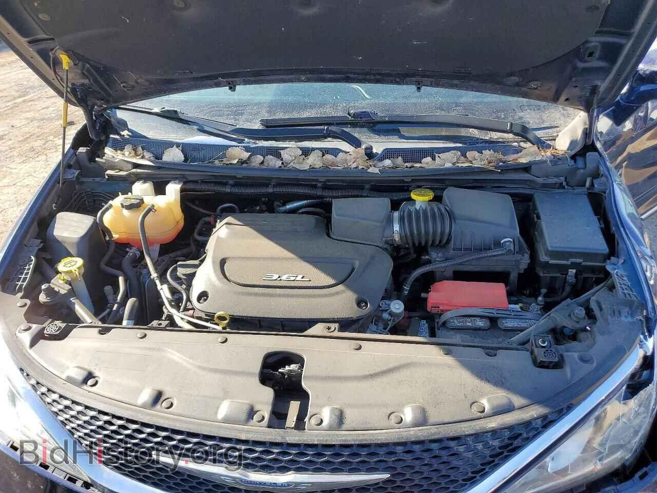 2018 CHRYSLER PACIFICA - VIN: 2C4RC1BG4JR111057 - Фото 12