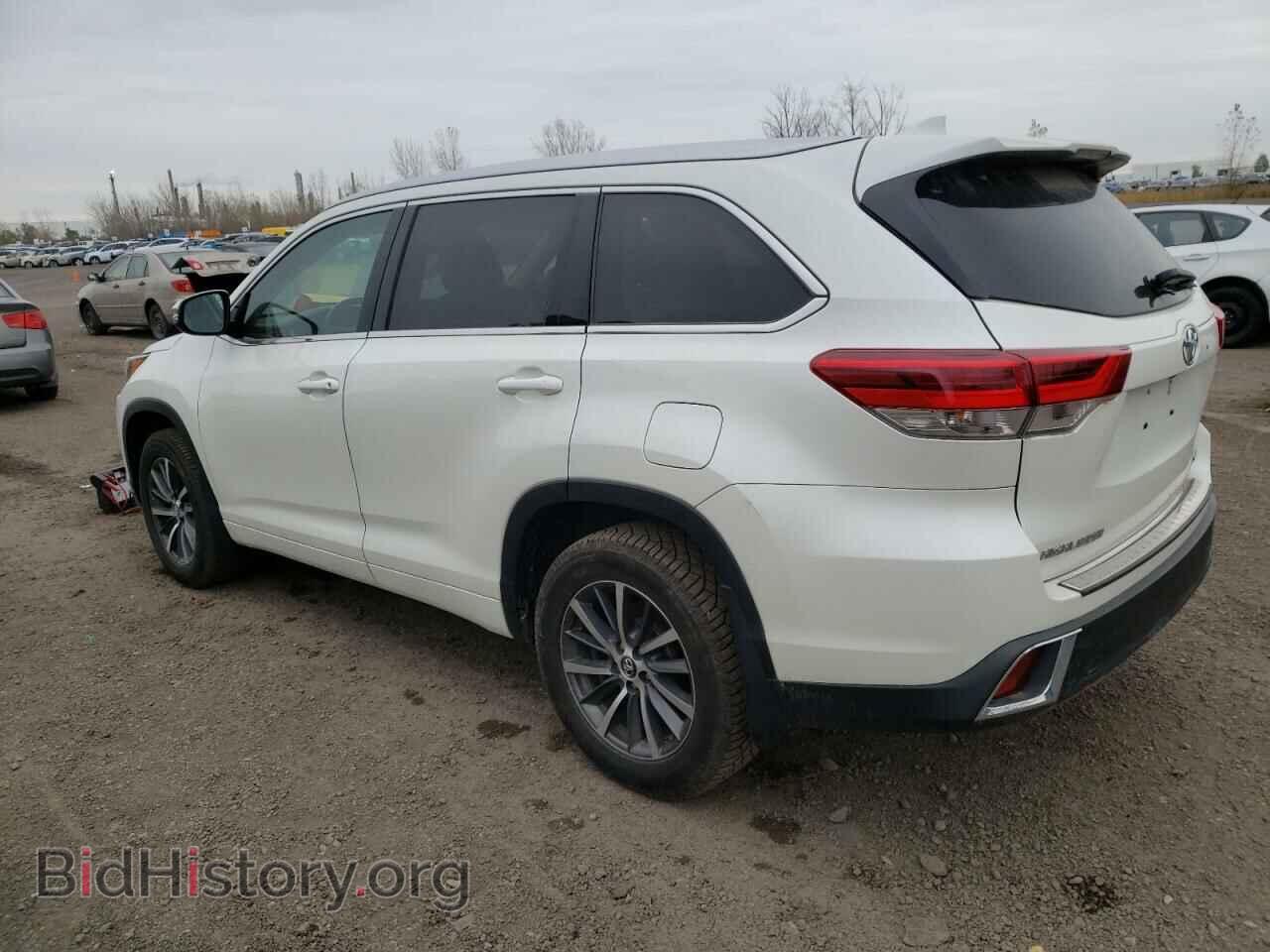 2018 TOYOTA HIGHLANDER - VIN: 5TDJZRFH8JS530596 - Фото 2