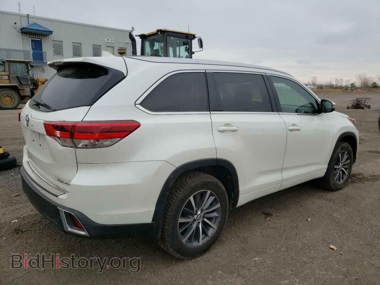 2018 TOYOTA HIGHLANDER - VIN: 5TDJZRFH8JS530596 - Фото 3