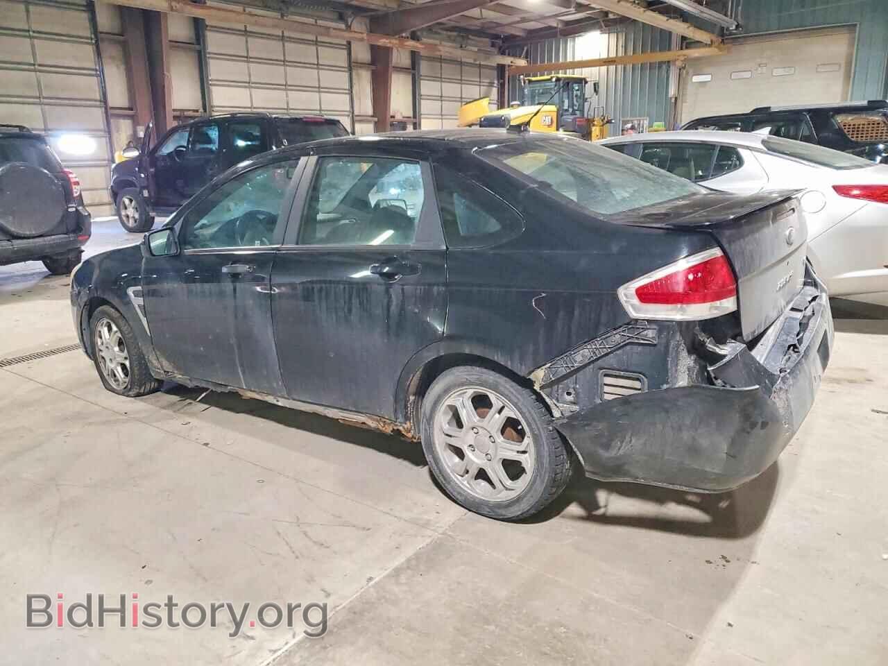 2008 FORD FOCUS - VIN: 1FAHP35N58W208006 - Фото 2