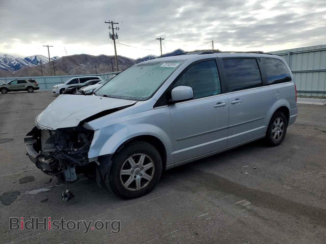 Photo 2A4RR5D1XAR306881 - CHRYSLER MINIVAN 2010