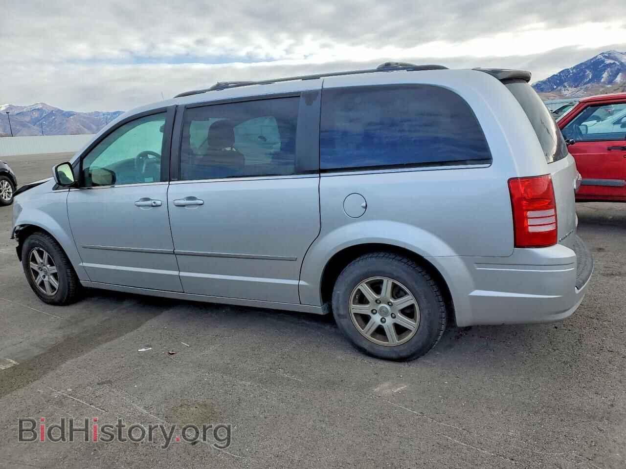 2010 CHRYSLER MINIVAN - VIN: 2A4RR5D1XAR306881 - Фото 2