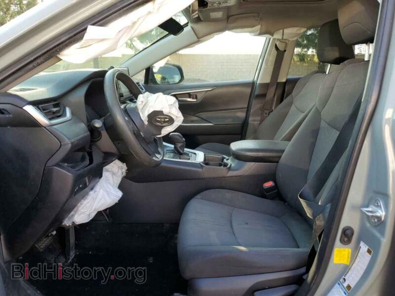 2019 Toyota RAV4 (VIN JTMP1RFVXKD016964) — photo 7 of 12