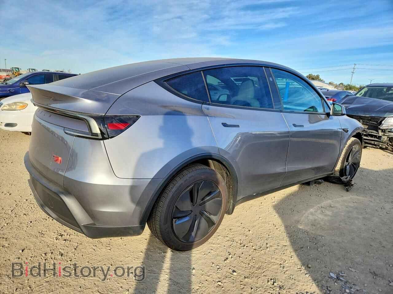 2026 TESLA MODEL Y - VIN: 7SAYGDEE4TF329092 - Photo 3