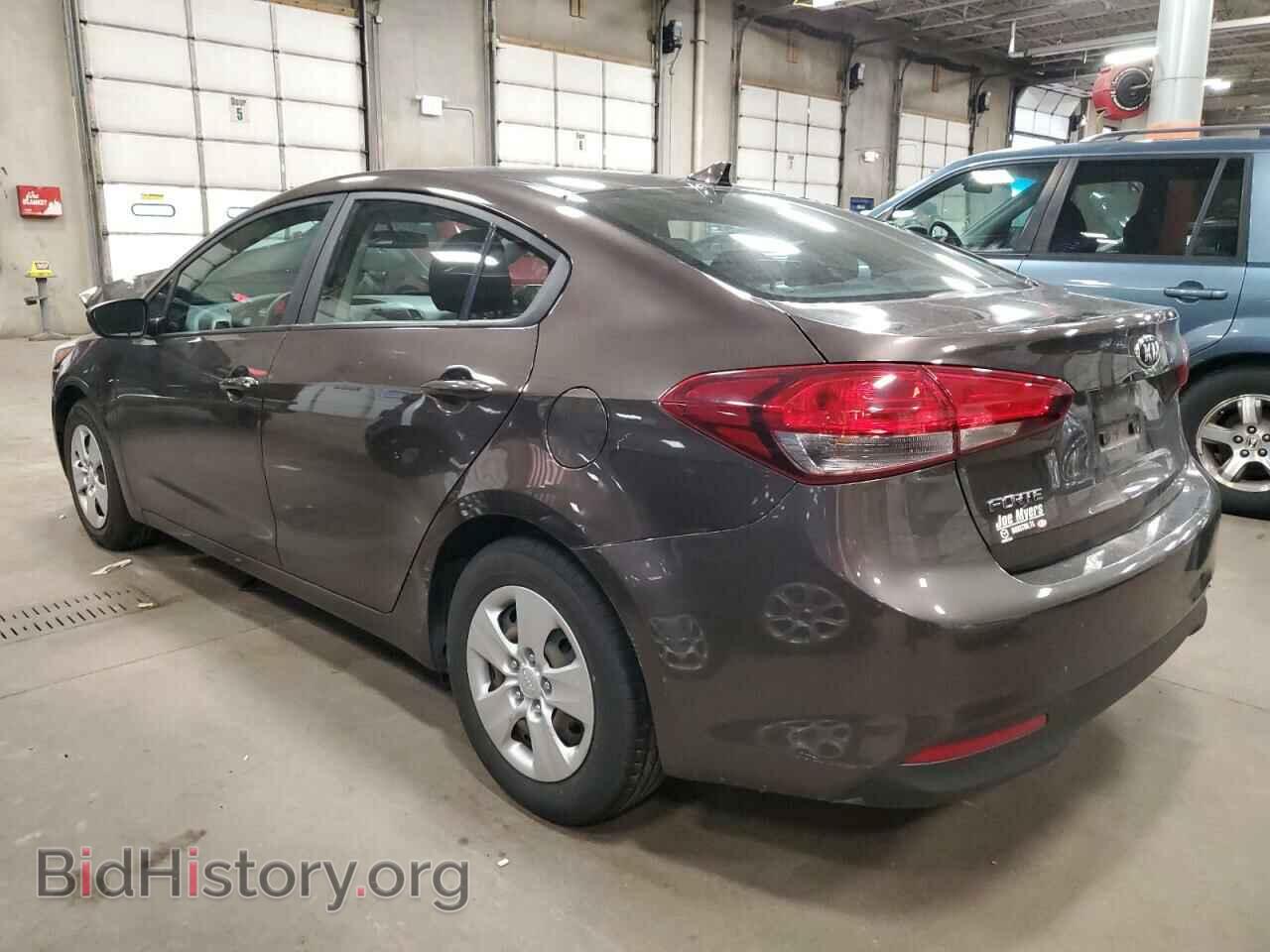 2017 KIA FORTE - VIN: 3KPFK4A74HE095687 - Фото 2