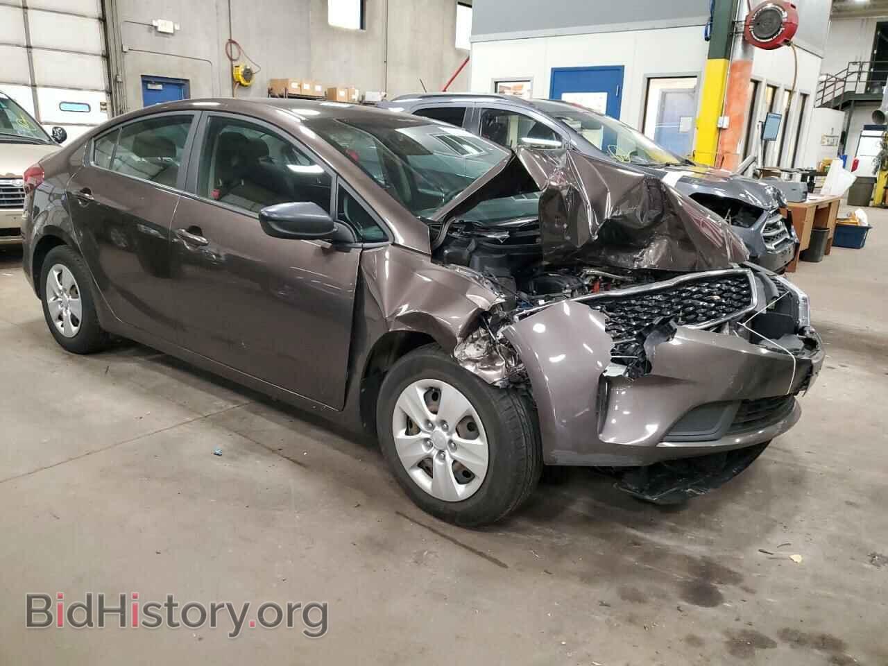 2017 KIA FORTE - VIN: 3KPFK4A74HE095687 - Фото 4