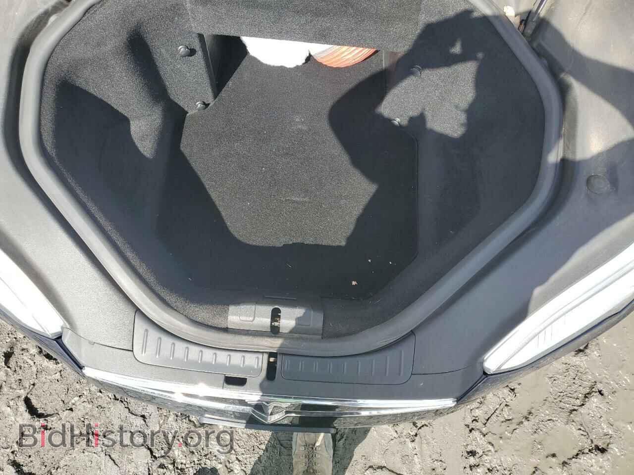 2014 TESLA MODEL S - VIN: 5YJSA1H1XEFP55562 - Фото 11