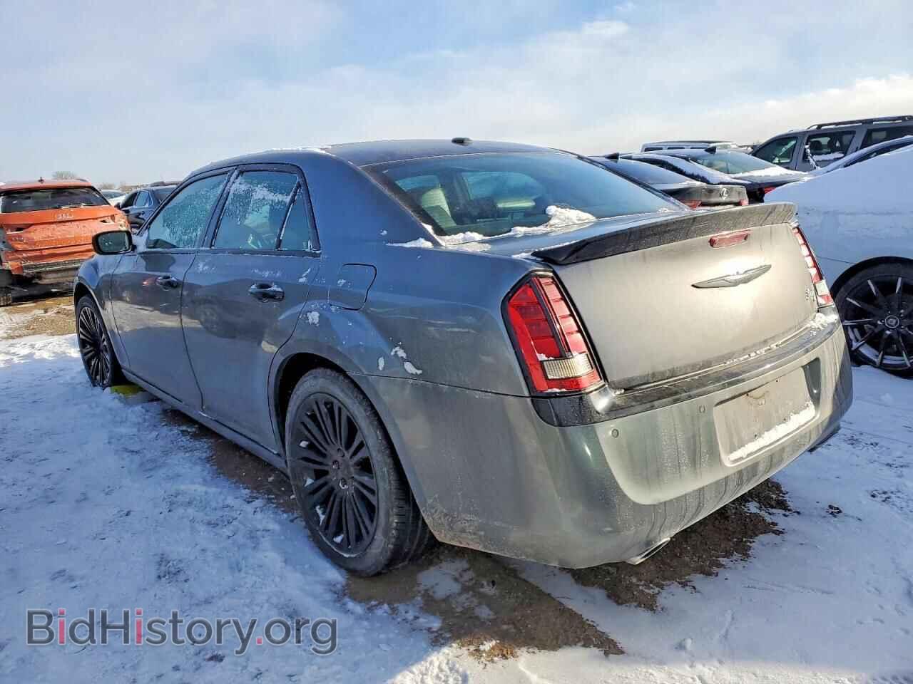 2011 CHRYSLER 300 - VIN: 2C3CA6CT4BH536732 - Фото 2