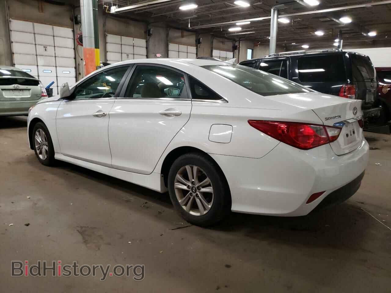 2014 HYUNDAI SONATA - VIN: 5NPEB4ACXEH896382 - Фото 2