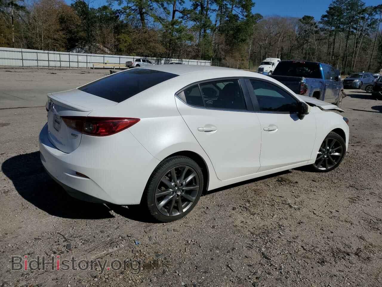 2018 MAZDA 3 - VIN: 3MZBN1V39JM183445 - Фото 3