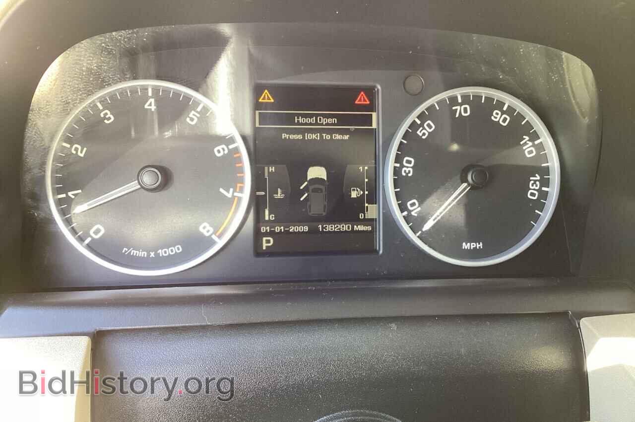 2011 LAND ROVER LR4 - VIN: SALAG2D49BA558606 - Фото 8