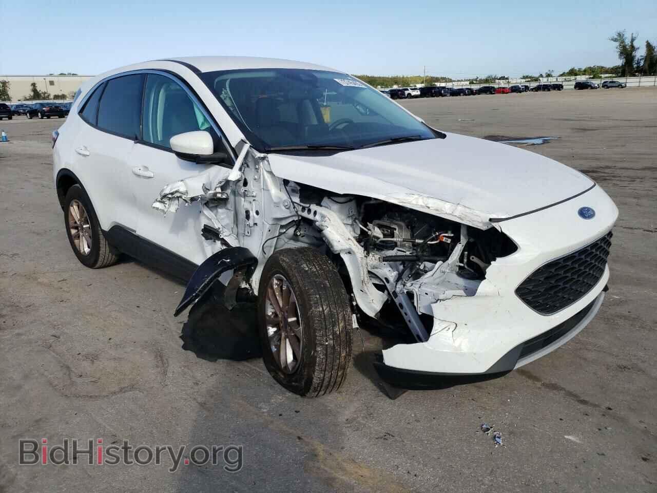 2021 FORD ESCAPE - VIN: 1FMCU0G68MUA97440 - Фото 4
