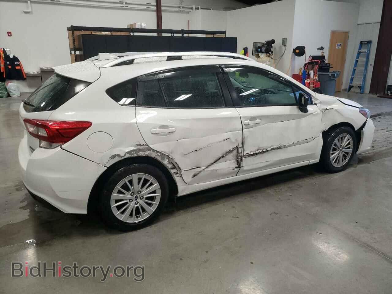 2017 SUBARU IMPREZA - VIN: 4S3GTAB68H3708102 - Фото 3