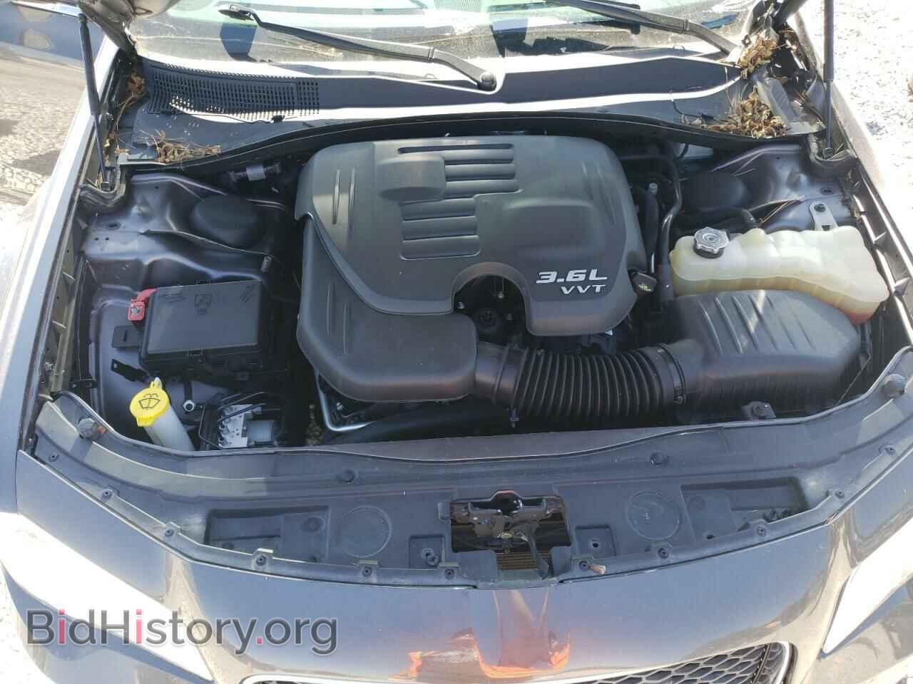 2018 CHRYSLER 300 - VIN: 2C3CCAEG2JH263916 - Фото 11