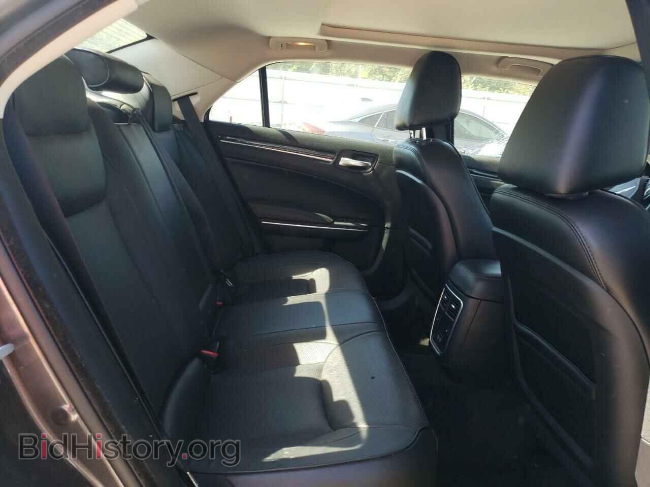 2018 CHRYSLER 300 - VIN: 2C3CCAEG2JH263916 - Фото 10