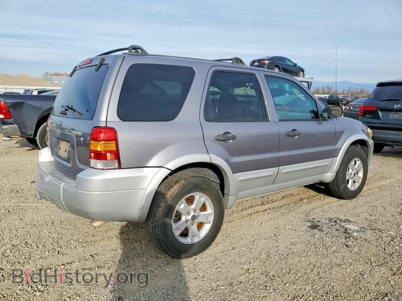 2007 FORD ESCAPE - VIN: 1FMCU93117KB59307 - Фото 3