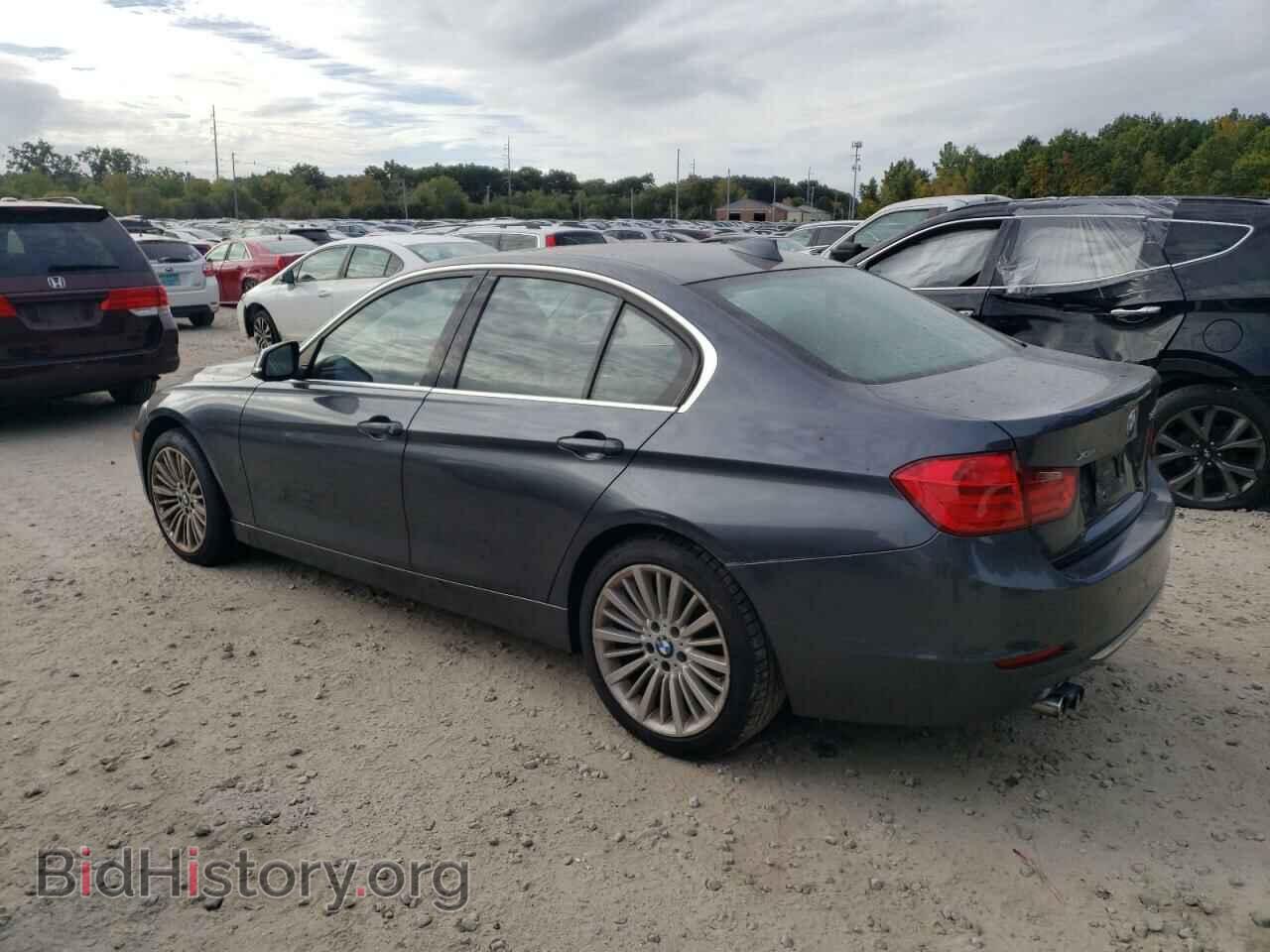 2013 BMW 3 SERIES - VIN: WBA3B3C56DF537889 - Фото 2