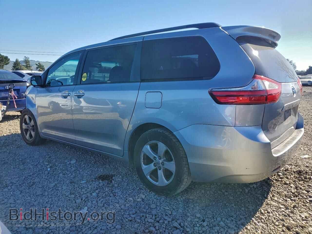 2017 TOYOTA All Models - VIN: 5TDKZ3DC6HS833525 - Фото 2