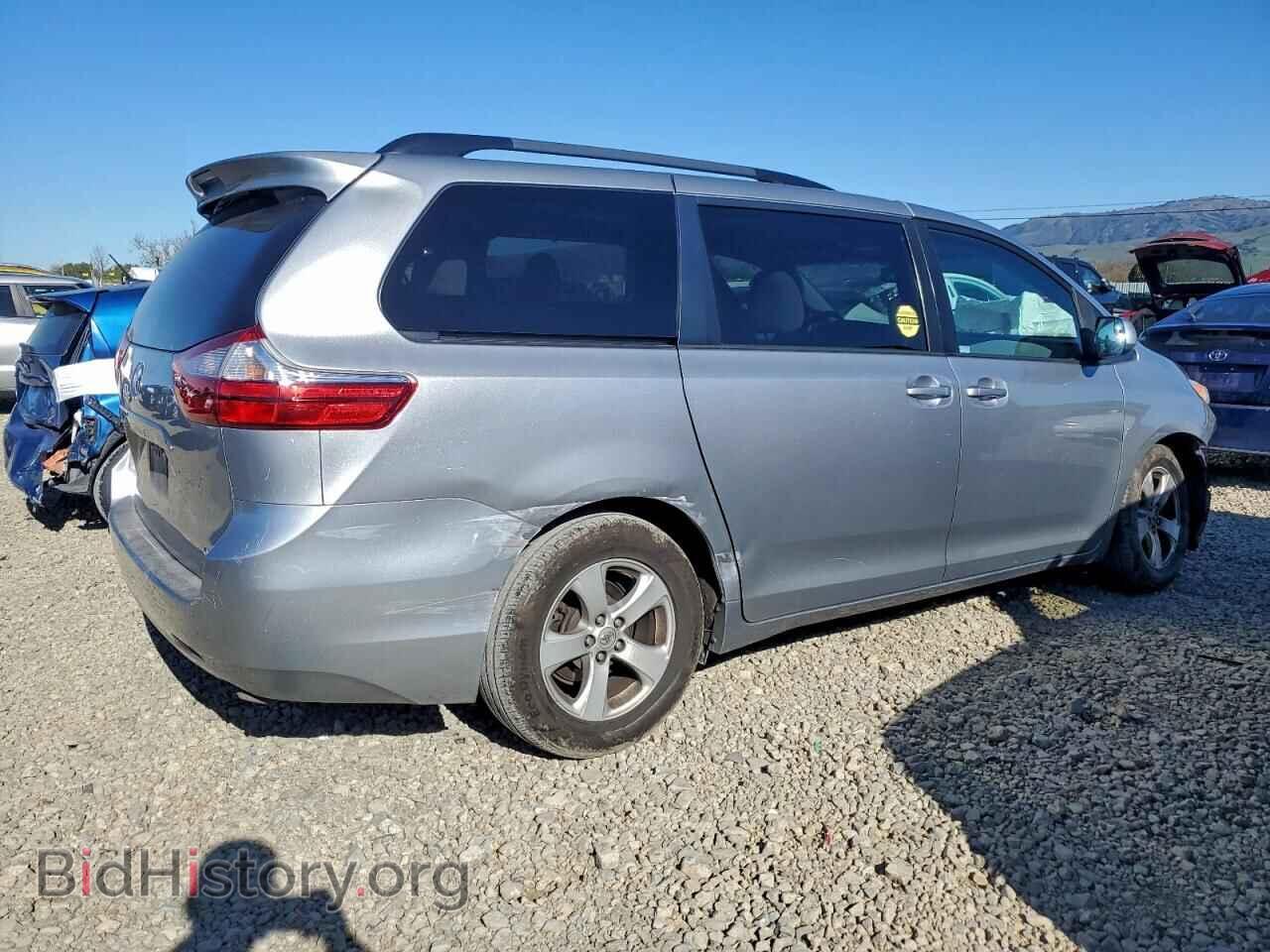 2017 TOYOTA All Models - VIN: 5TDKZ3DC6HS833525 - Фото 3