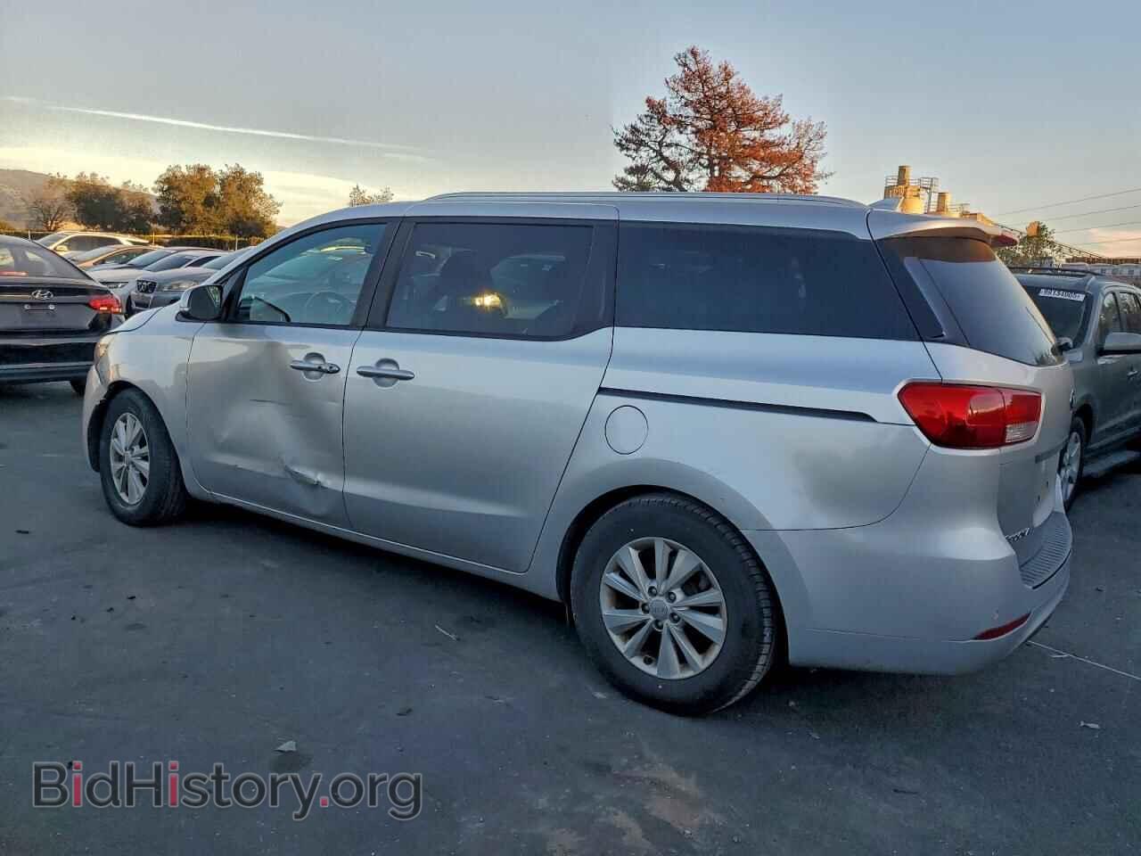 2017 KIA All Models - VIN: KNDMB5C18H6313092 - Фото 2