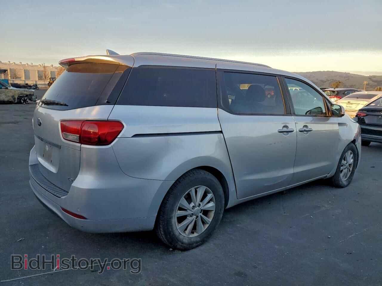 2017 KIA All Models - VIN: KNDMB5C18H6313092 - Фото 3