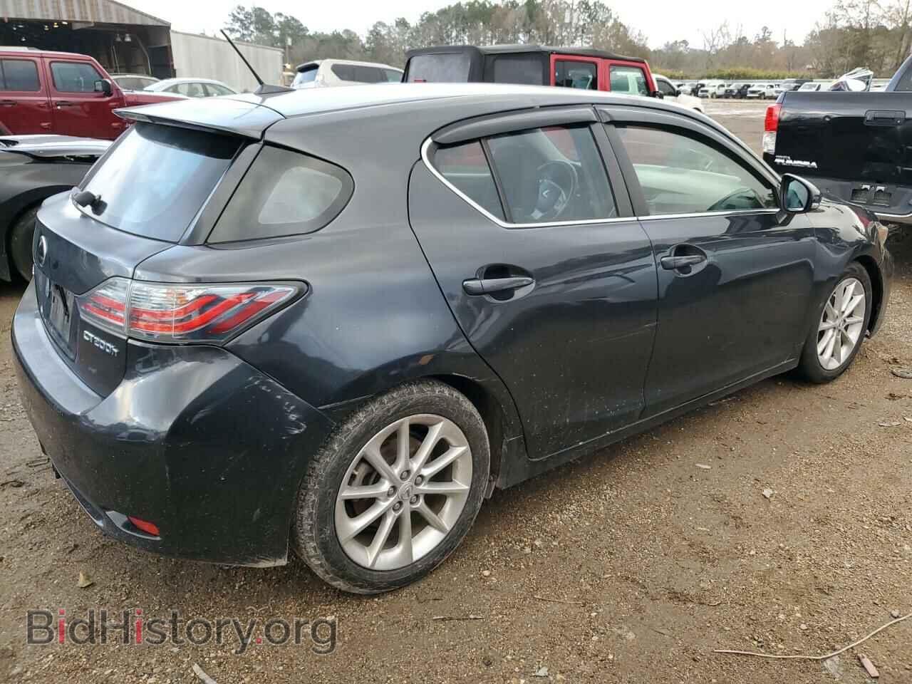 2011 LEXUS CT - VIN: JTHKD5BH4B2004166 - Фото 3