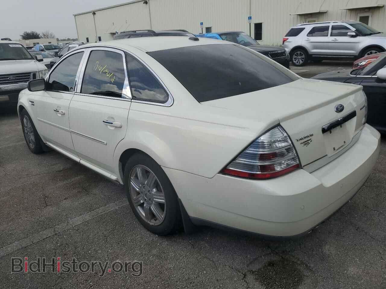 2009 FORD TAURUS - VIN: 1FAHP25W29G104782 - Фото 2