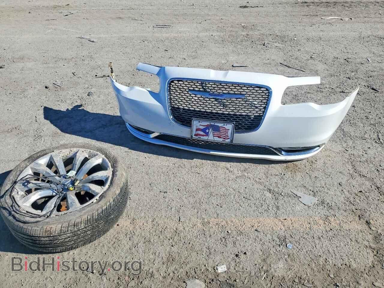 2019 CHRYSLER 300 - VIN: 2C3CCAEG3KH697859 - Photo 12