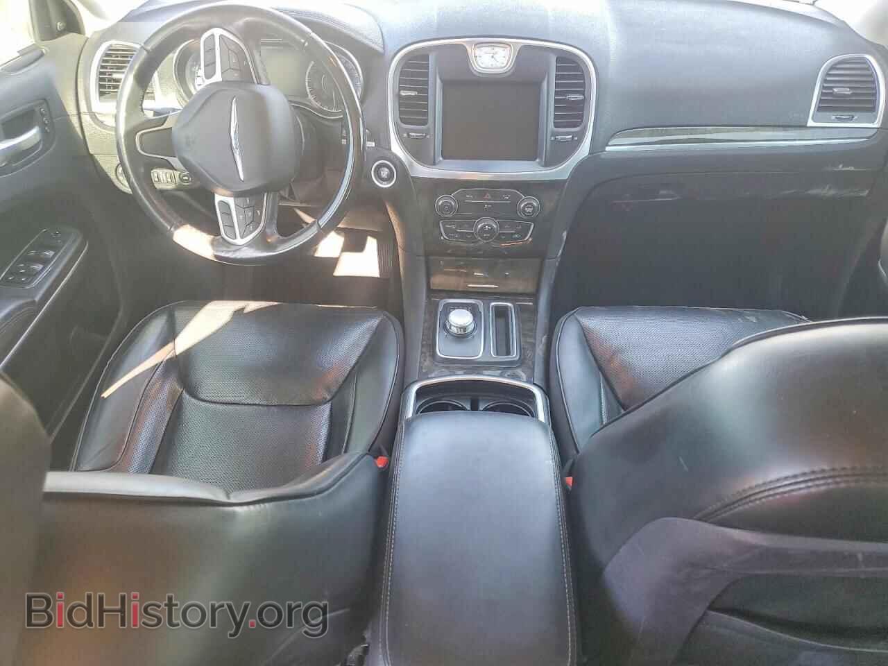 2019 CHRYSLER 300 - VIN: 2C3CCAEG3KH697859 - Photo 8